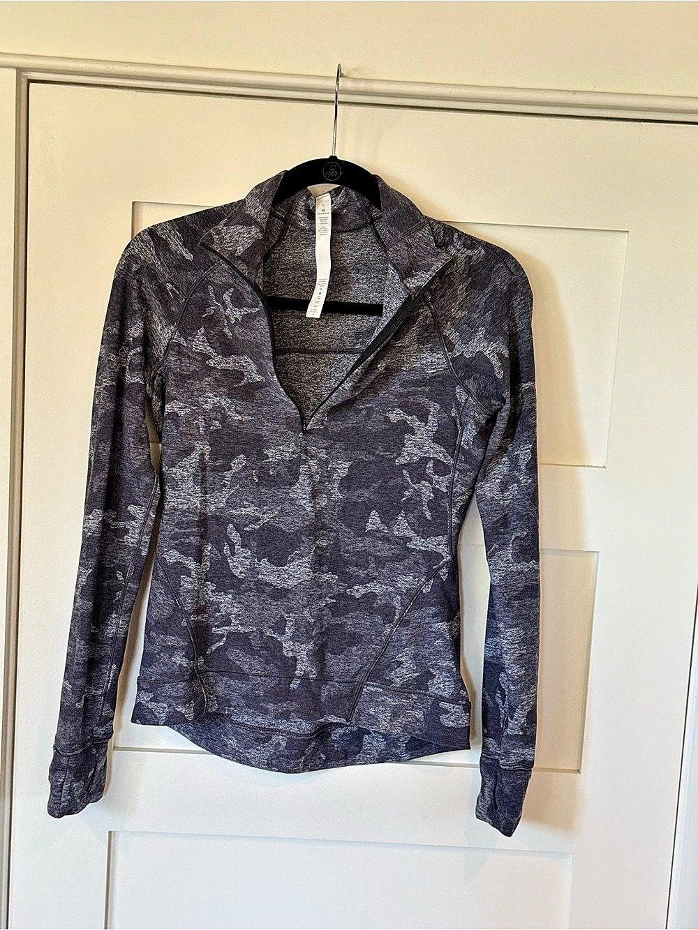 Lululemon Define Jacket Camo Long Sleeve Top Gray & Black